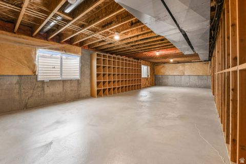 Tiny photo for 3352 W 10235 S, South Jordan, UT 84095 (MLS # 2126491)