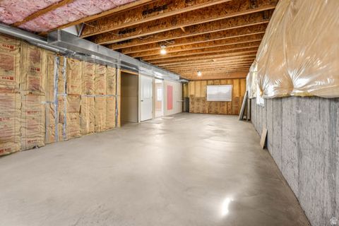 Tiny photo for 3352 W 10235 S, South Jordan, UT 84095 (MLS # 2126491)