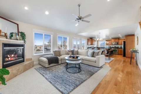 Tiny photo for 3352 W 10235 S, South Jordan, UT 84095 (MLS # 2126491)