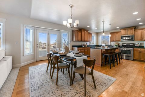 Tiny photo for 3352 W 10235 S, South Jordan, UT 84095 (MLS # 2126491)