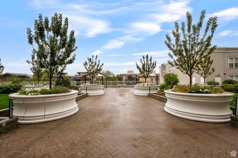 Tiny photo for 3075 E KENNEDY DR #019, Salt Lake City, UT 84108 (MLS # 2115078)