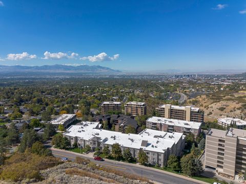 Tiny photo for 3075 E KENNEDY DR #019, Salt Lake City, UT 84108 (MLS # 2115078)