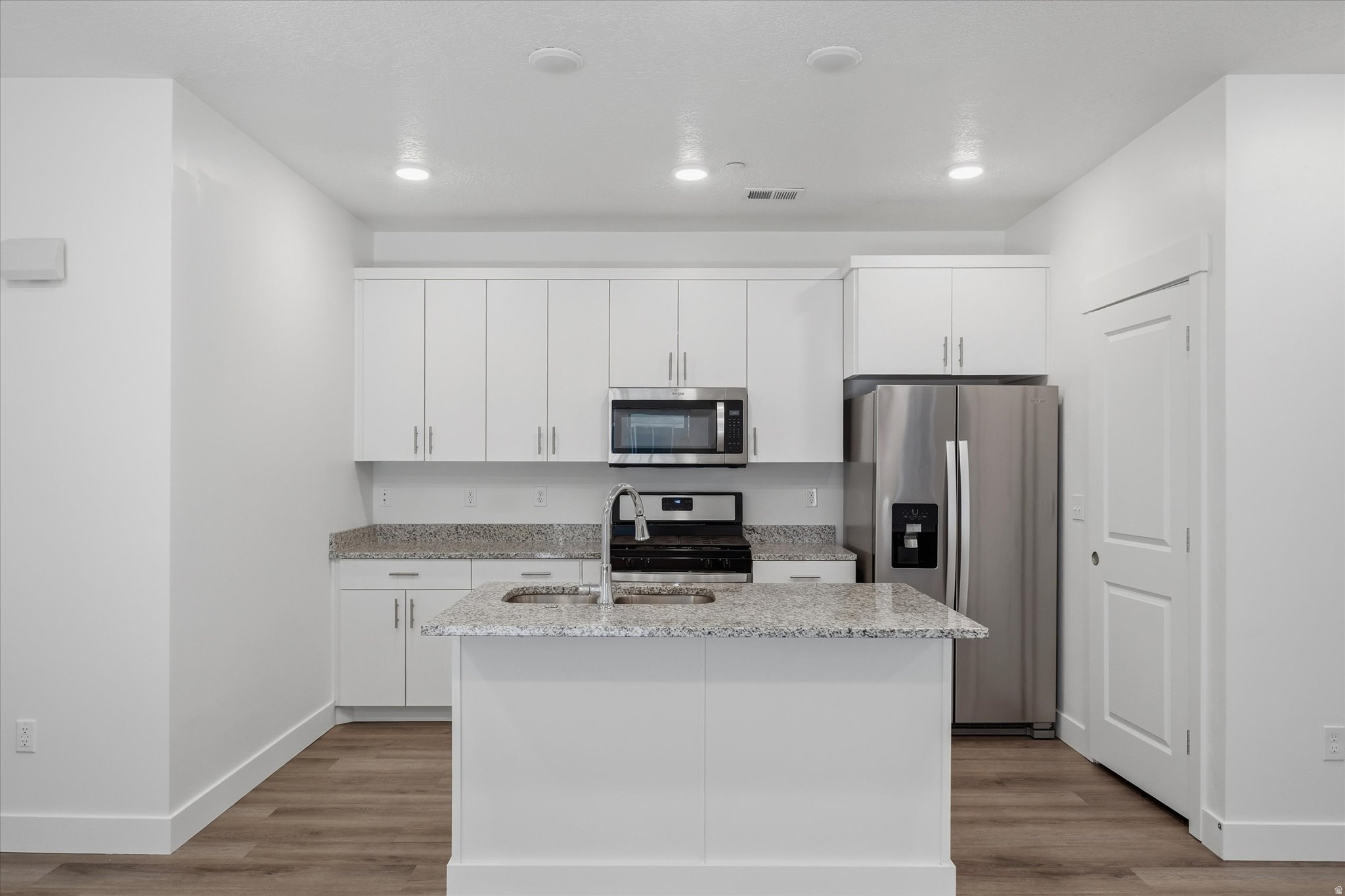 VISIONARY PROVIDENCE GATEWAY CONDOMINIUM UNIT G202 - Residential