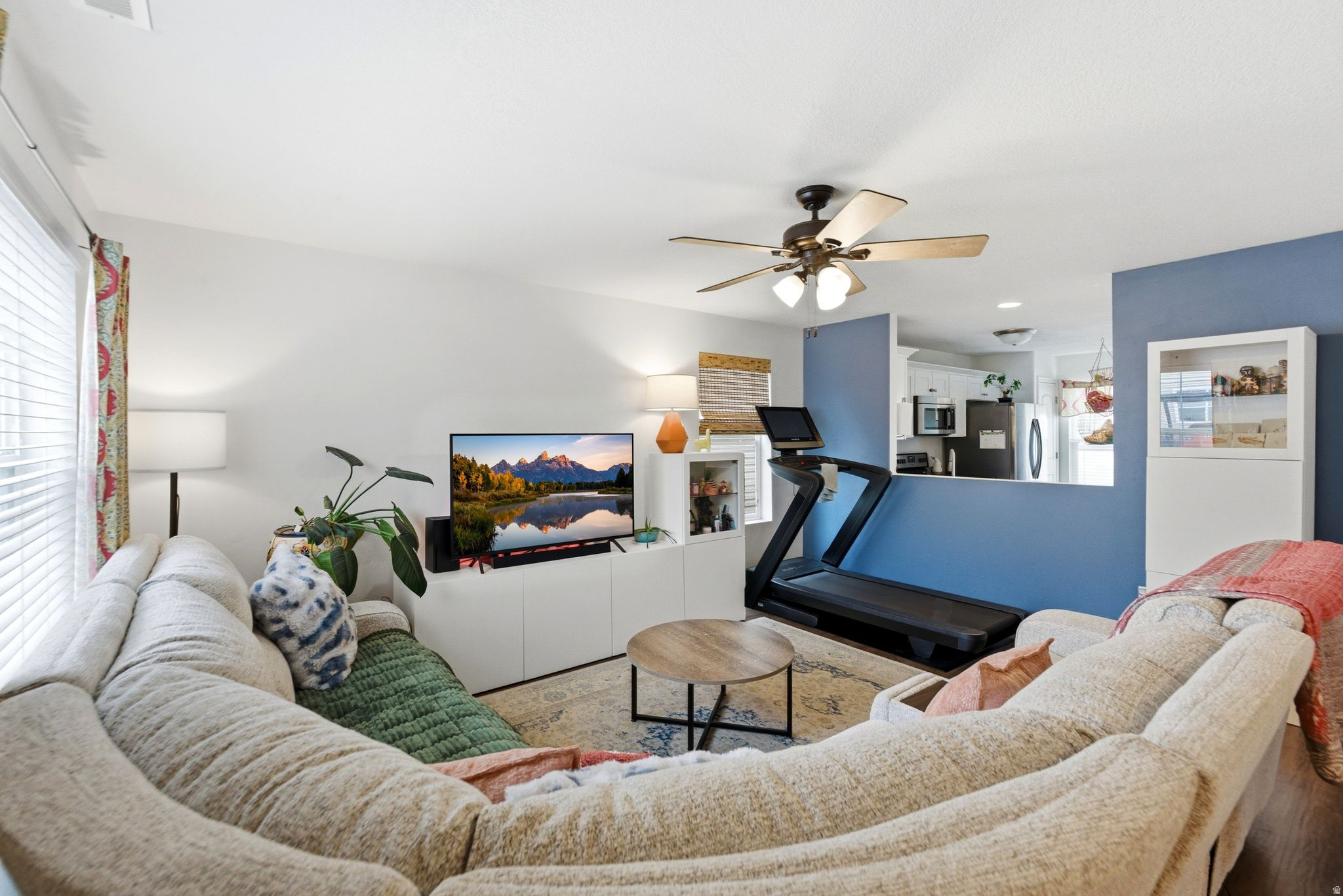 SUNSET PALACE - Residential