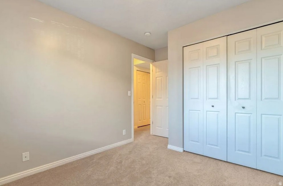 TERRACE PINES - Residential