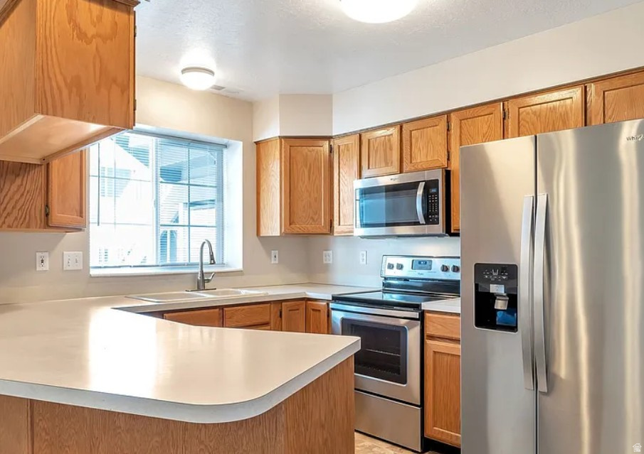 TERRACE PINES - Residential