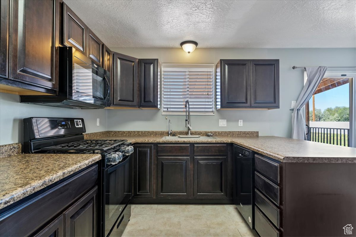 GREEN HILL ACRES - Residential