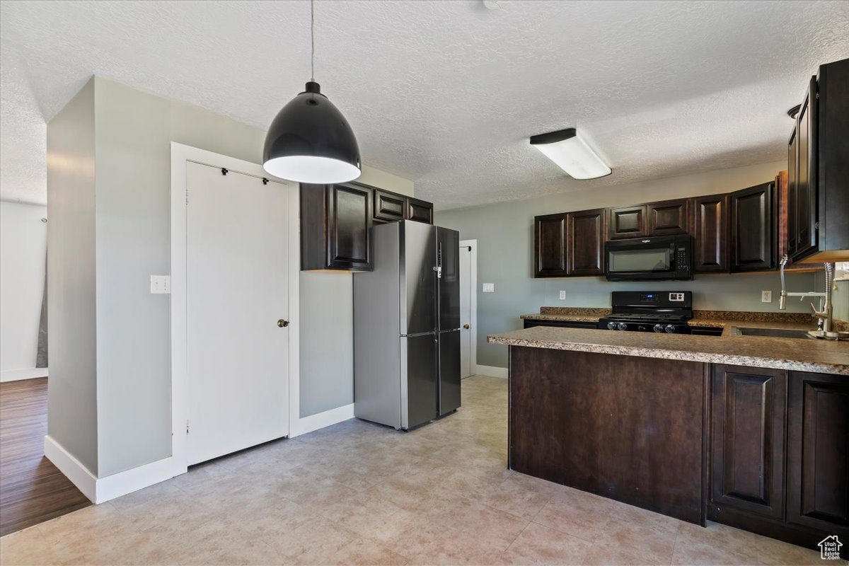 GREEN HILL ACRES - Residential