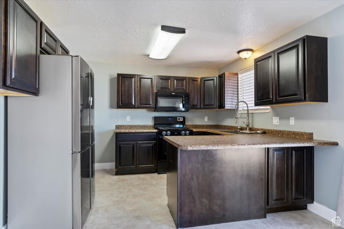 GREEN HILL ACRES - Residential