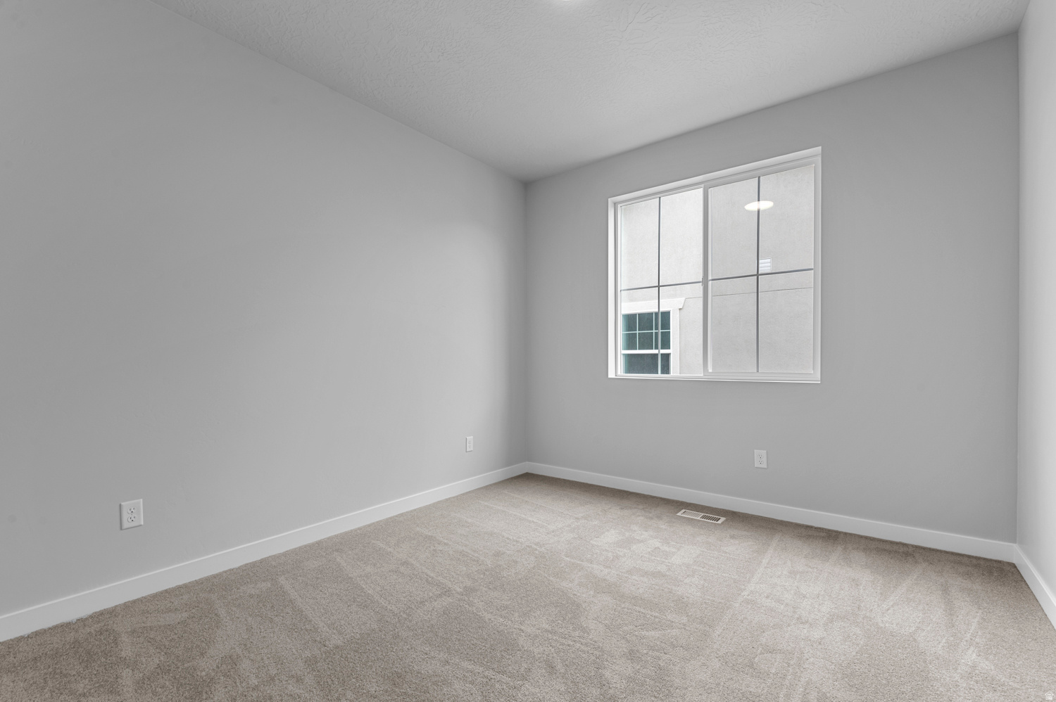 HIDDEN OAKS COLLECTION 607 - Residential