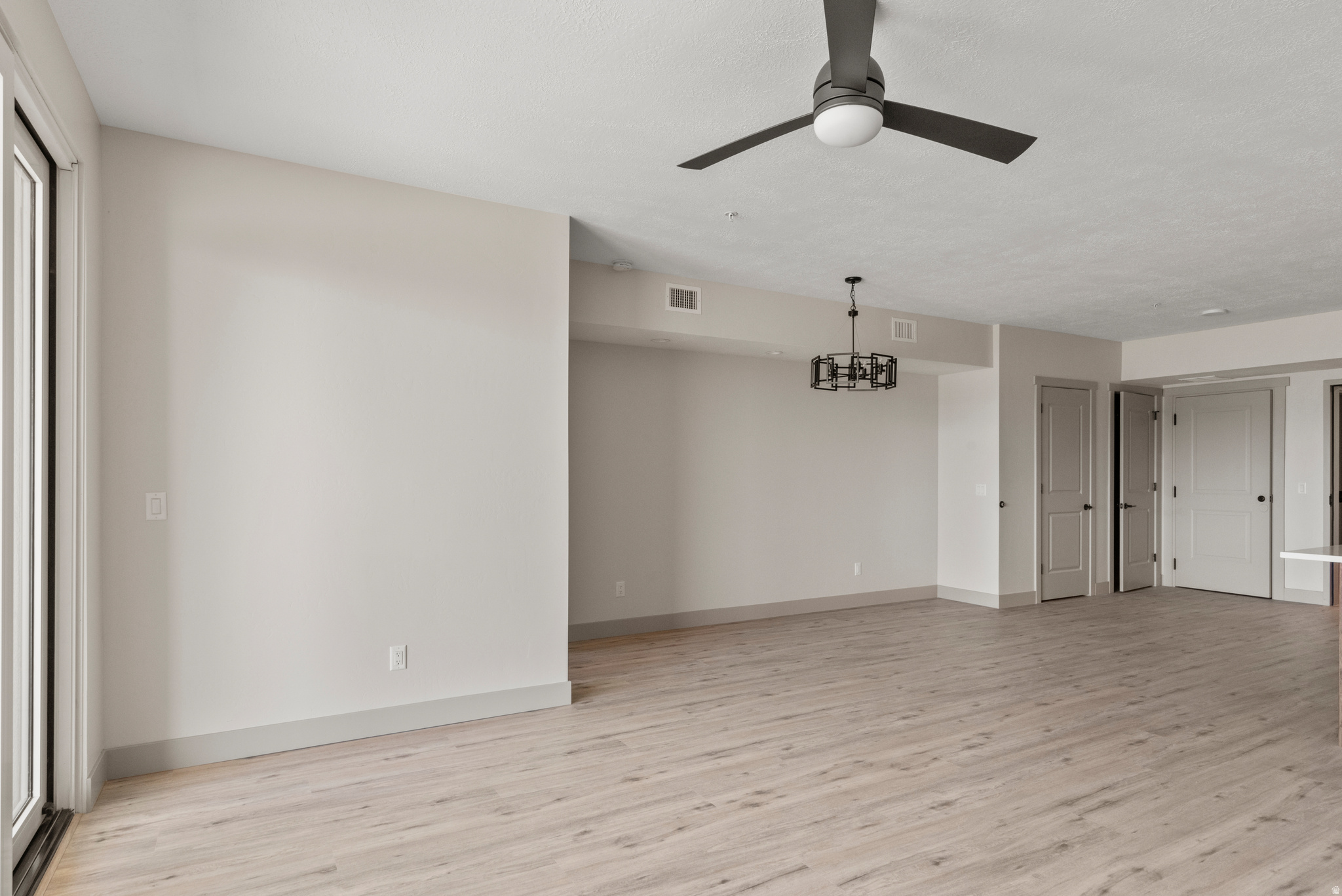 LAKE RESIDENCES AT BEAR LAKE PH 8 - Residential