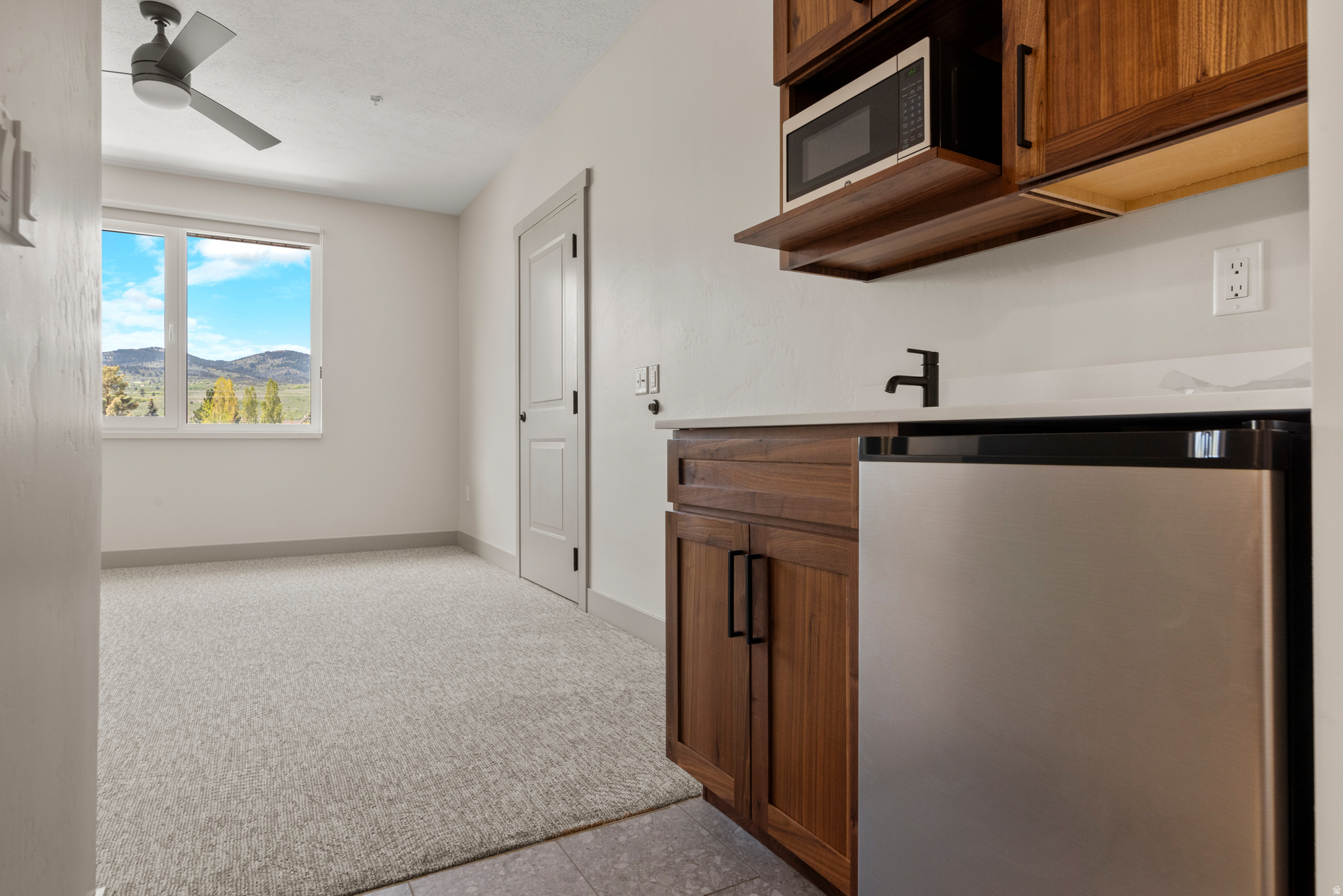 LAKE RESIDENCES AT BEAR LAKE PH 8 - Residential