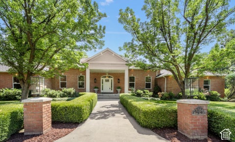 Photo of 10354 N HIDDEN OAK DR W, Highland, UT 84003 (MLS # 2188095)