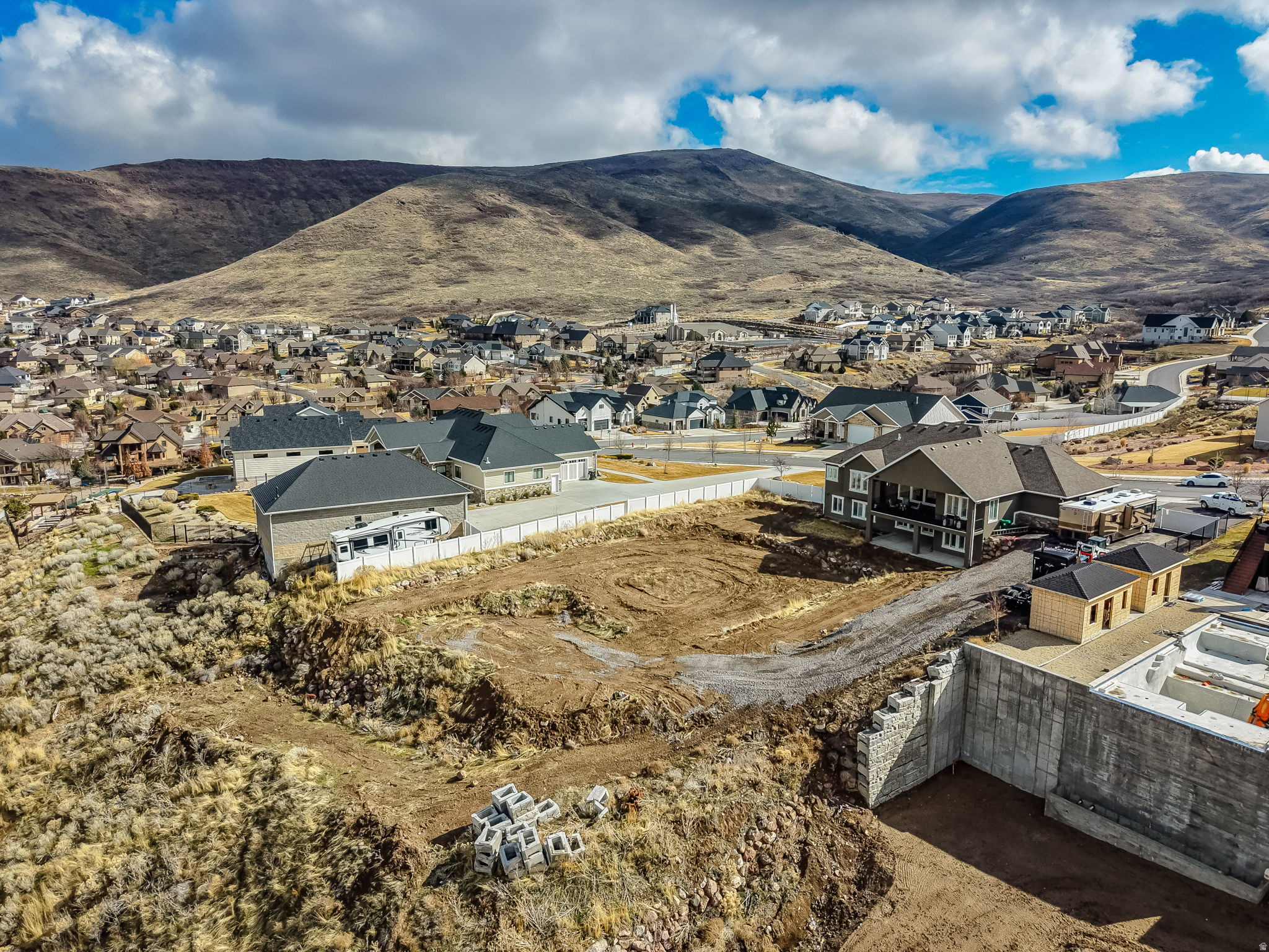 COVE AT HERRIMAN SPRINGS - Residential