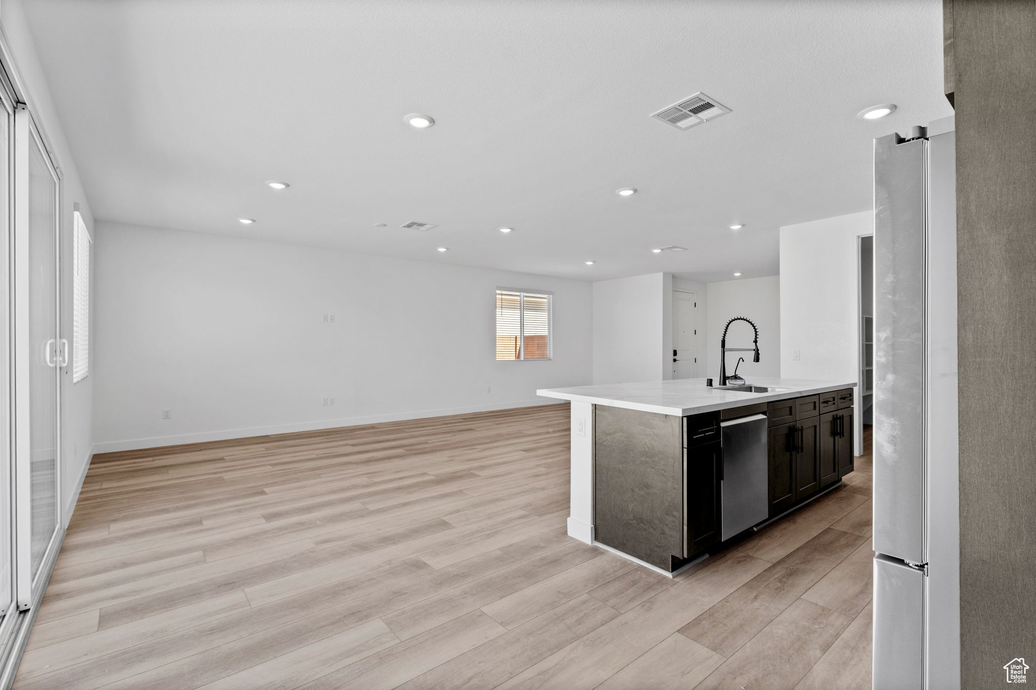 CECITA CREST AT DIVARIO 4 - Residential