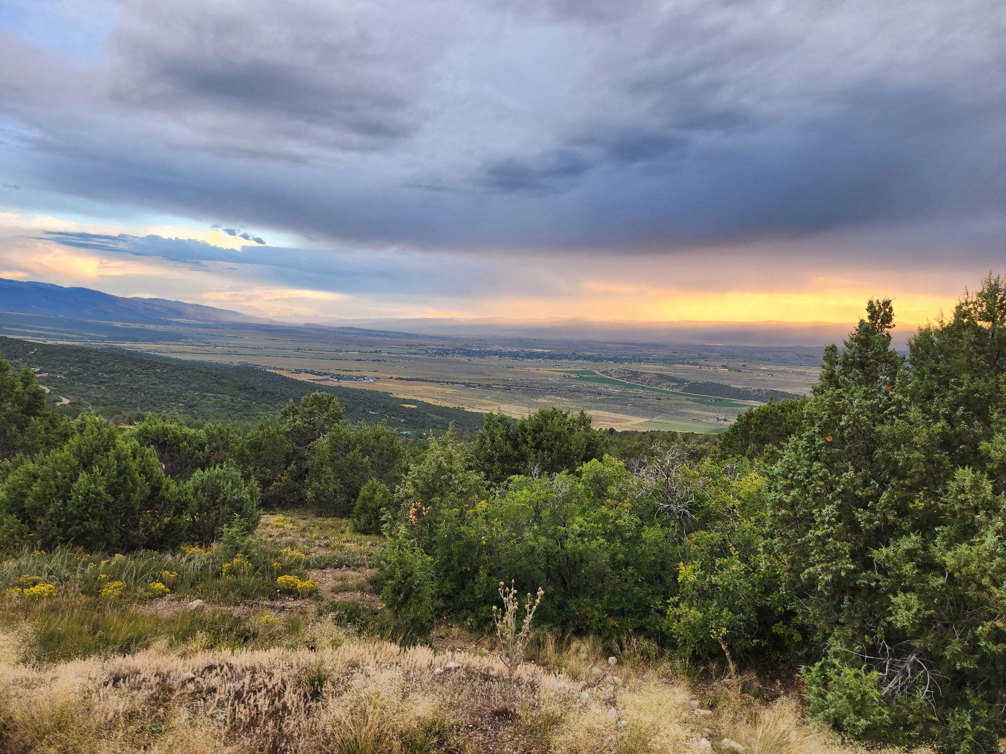 PLAT B ASPEN HILLS - Land