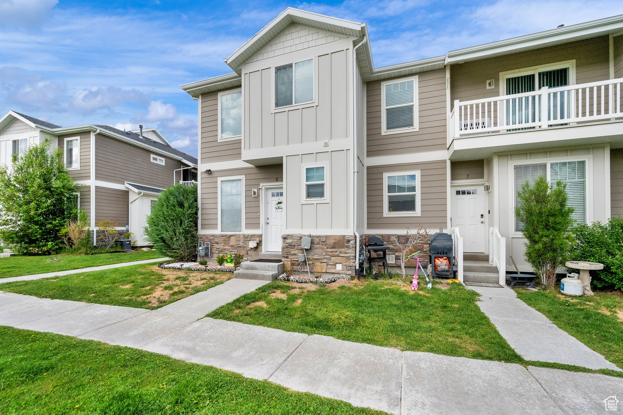 EAGLE POINT - Residential