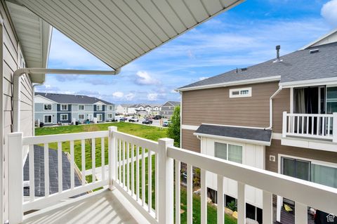Tiny photo for 1771 E SKYLINE DR #I-8, Eagle Mountain, UT 84005 (MLS # 2086155)