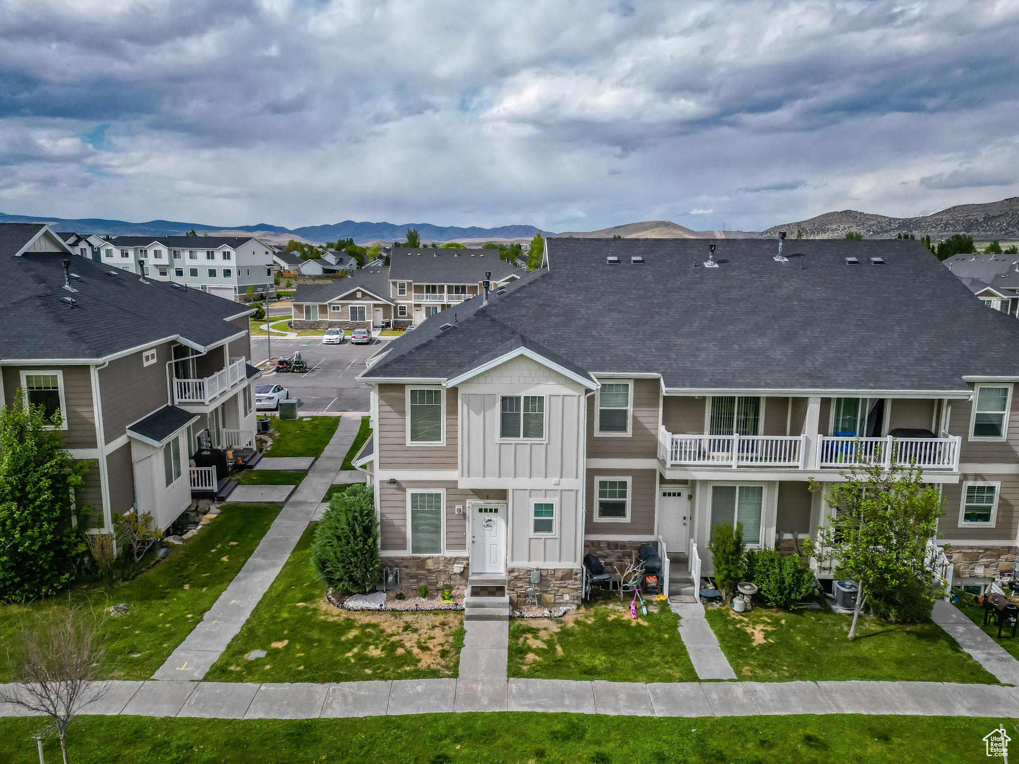 EAGLE POINT - Residential