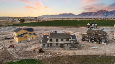 Tiny photo for 614 N 210 St W, Salem, UT 84653 (MLS # 2146170)