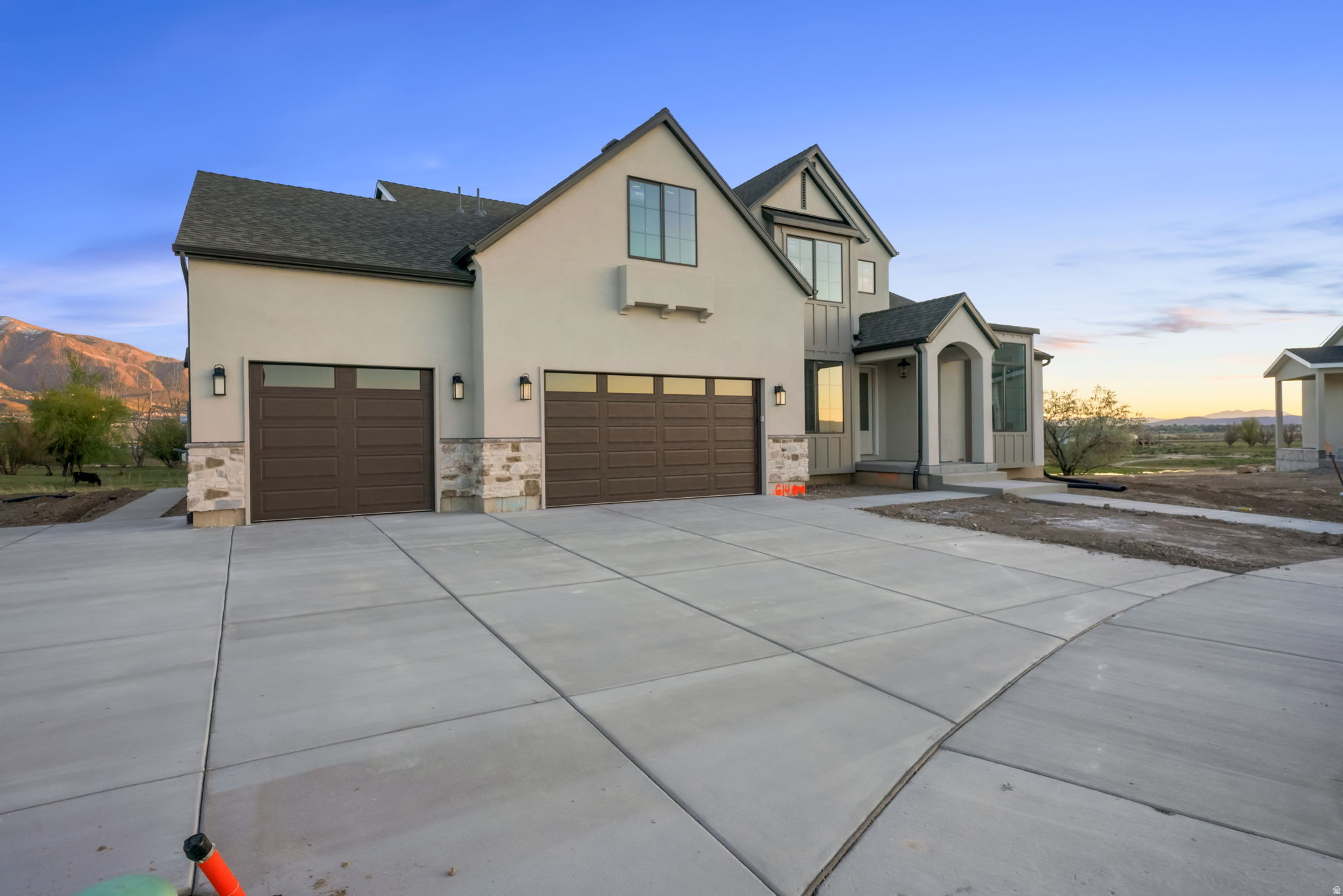 DAVIS FARMS - Residential