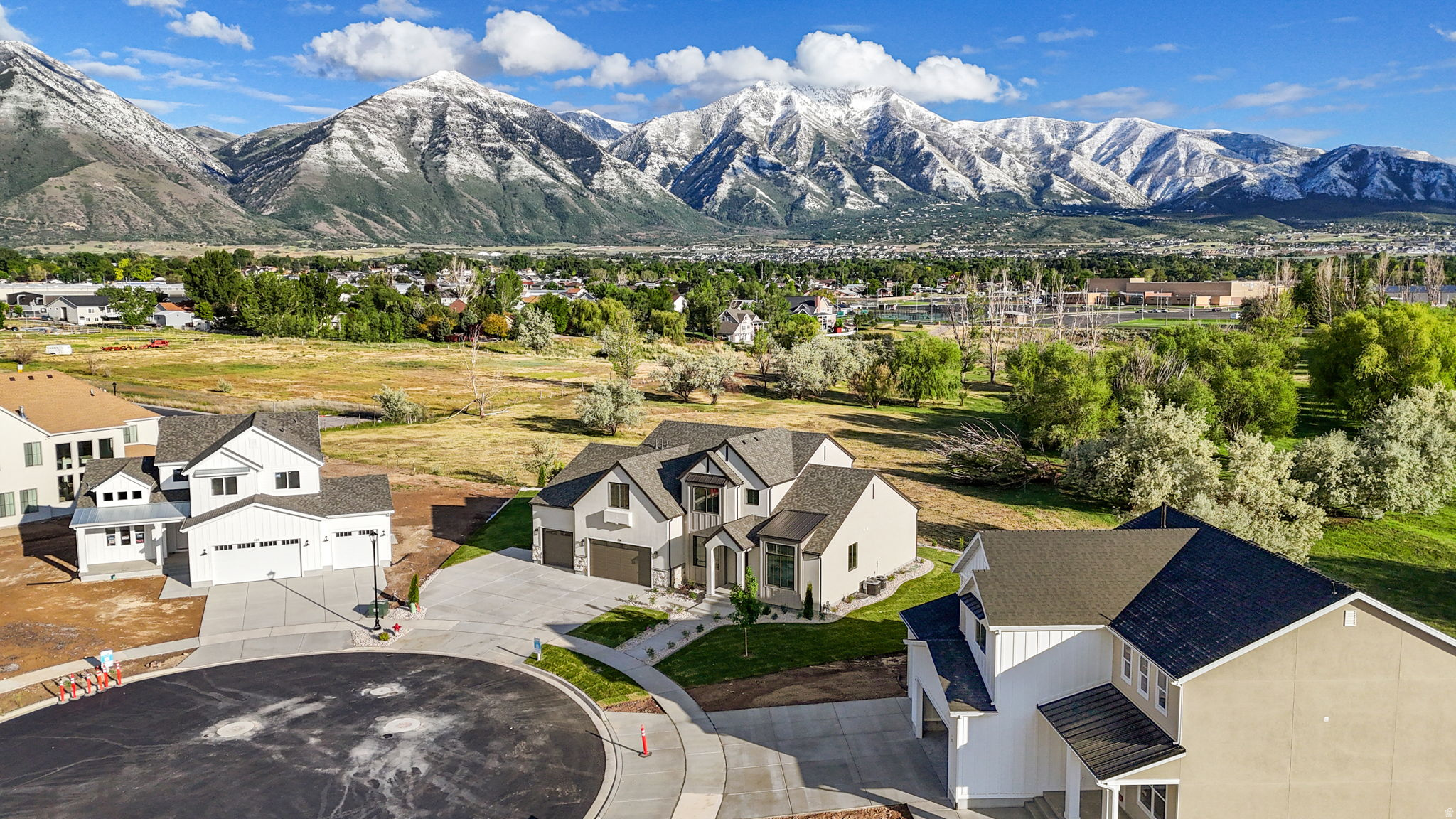DAVIS FARMS - Residential