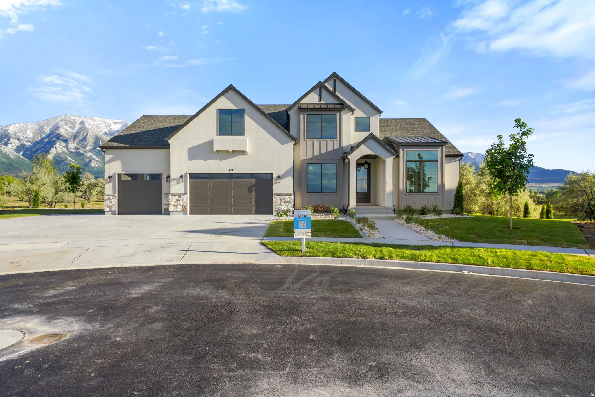 DAVIS FARMS - Residential
