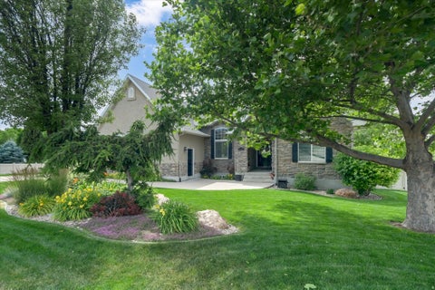 Tiny photo for 139 S 830 E, Smithfield, UT 84335 (MLS # 2169770)