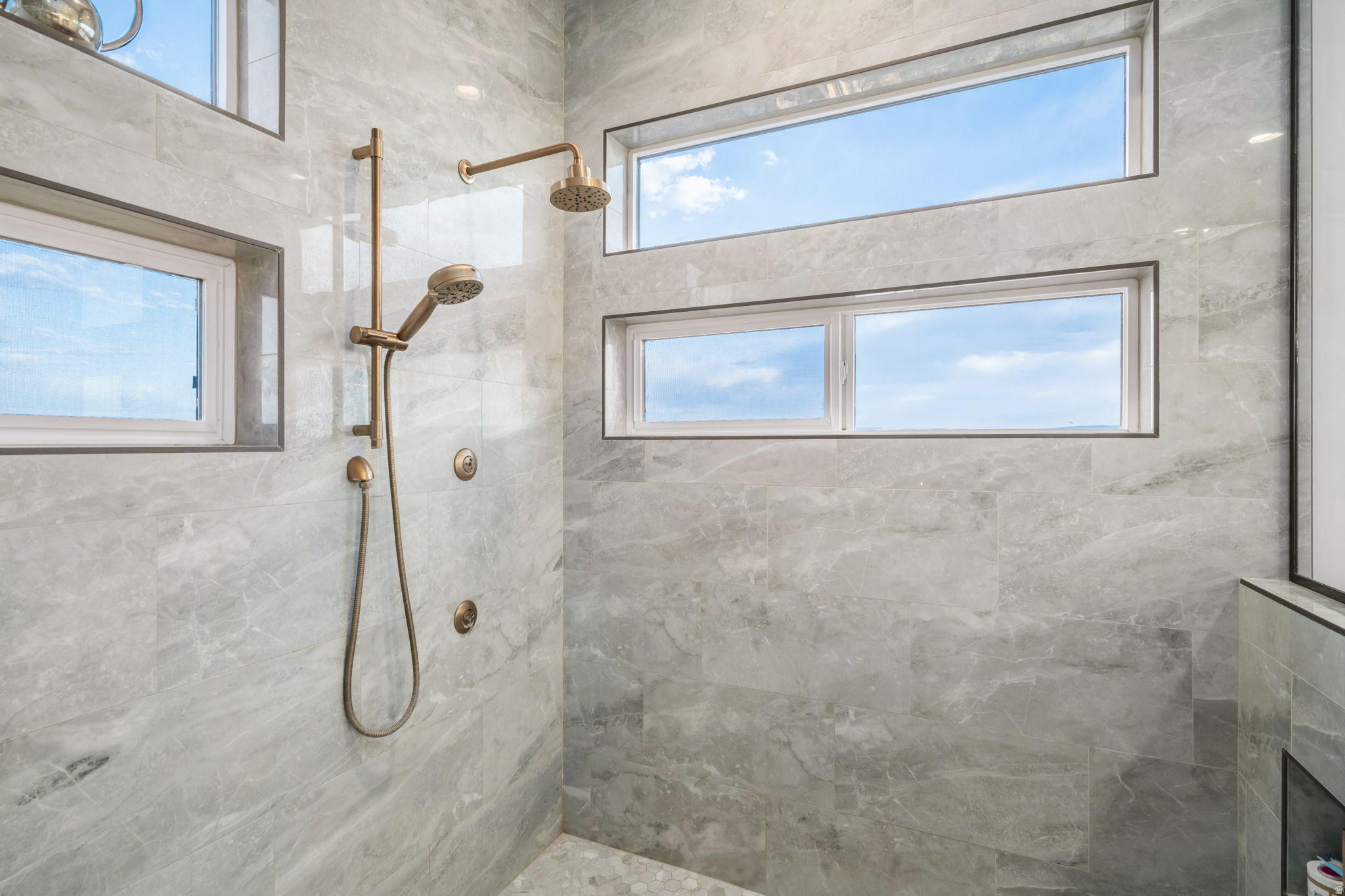 GRAND HEIGHTS PH 2 - Residential