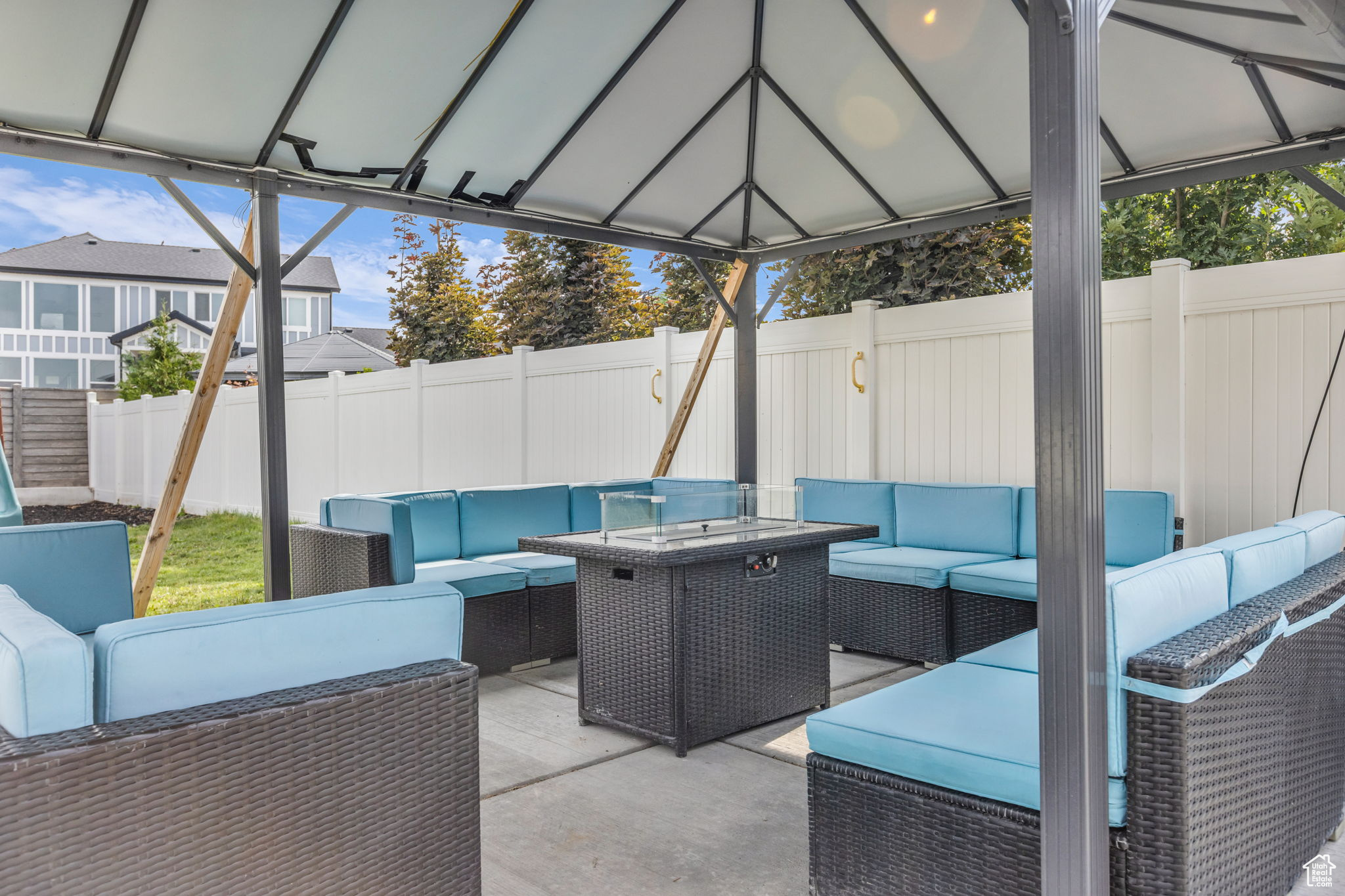 JUNIPER ESTATES - Residential