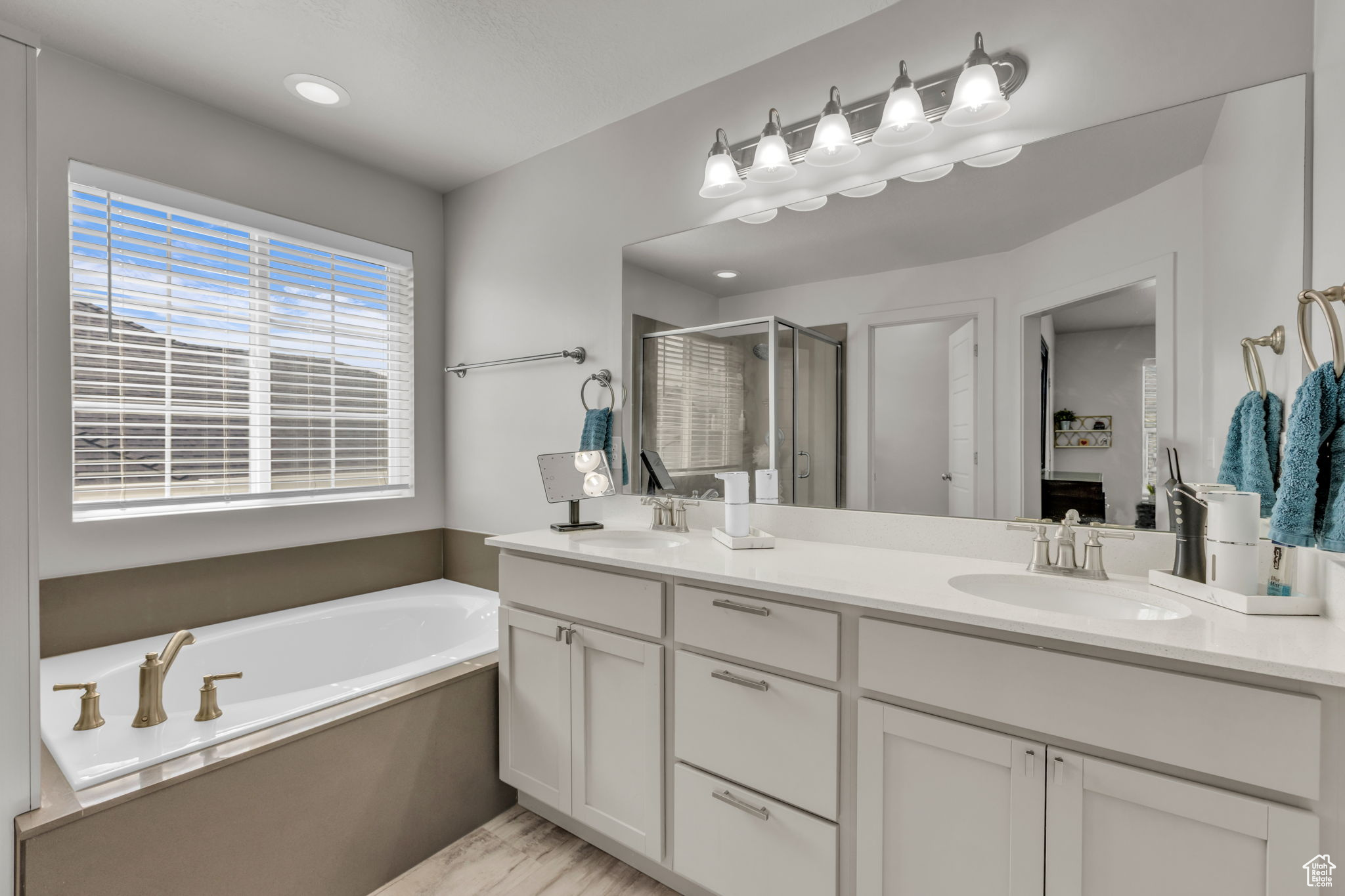 JUNIPER ESTATES - Residential