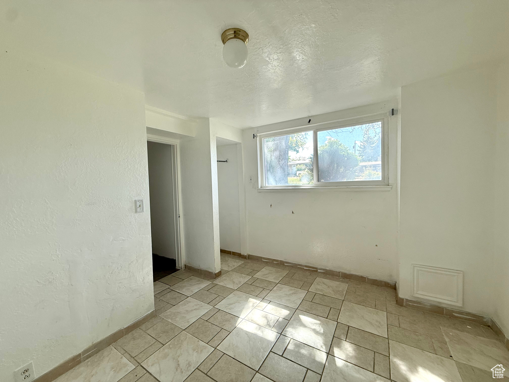 4203 S 4900, West Valley City, Utah image 17