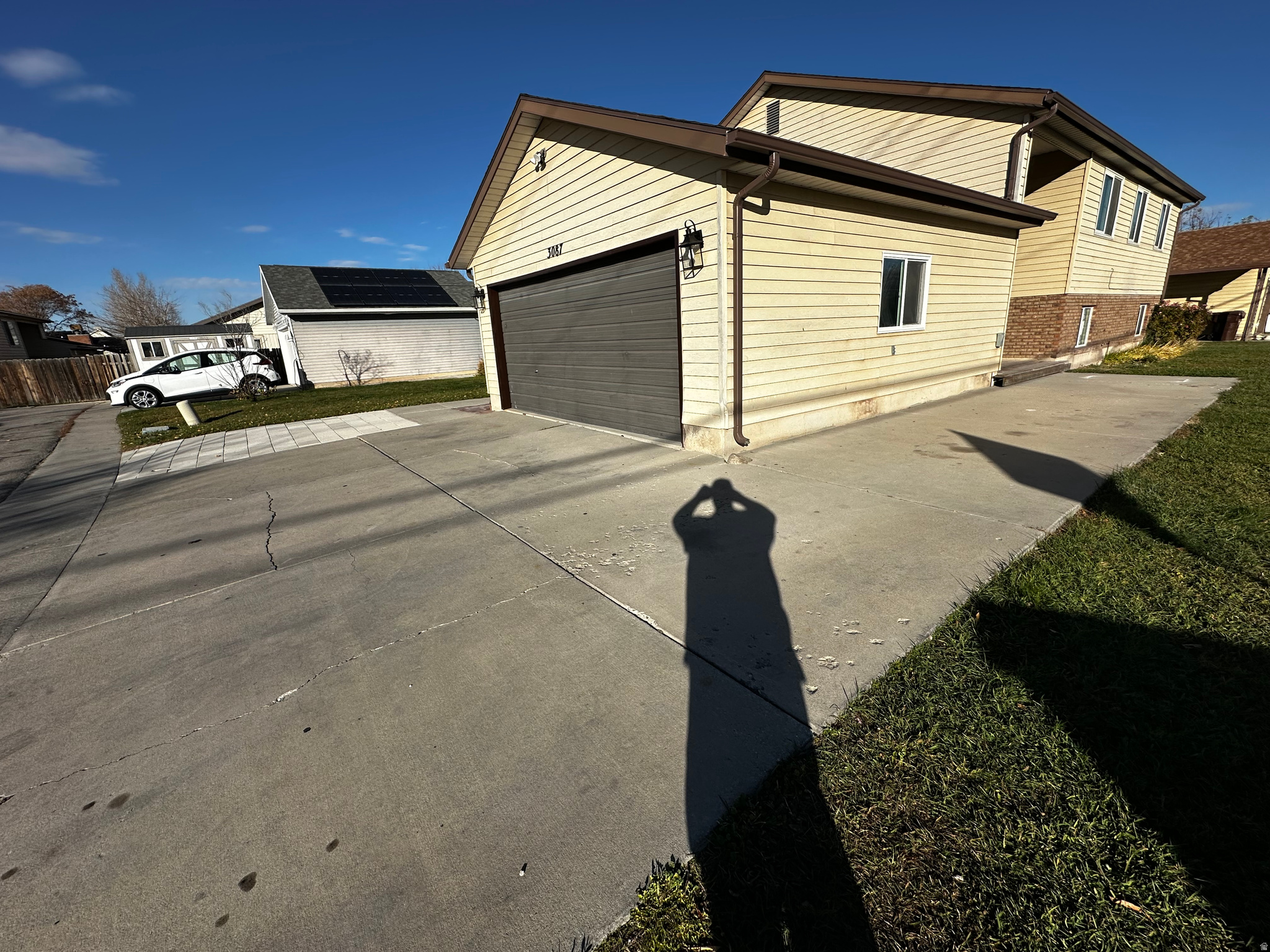 FOX SHADOW - Residential