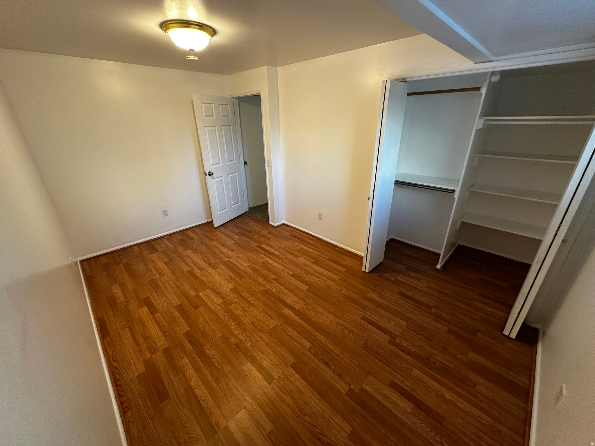 FOX SHADOW - Residential