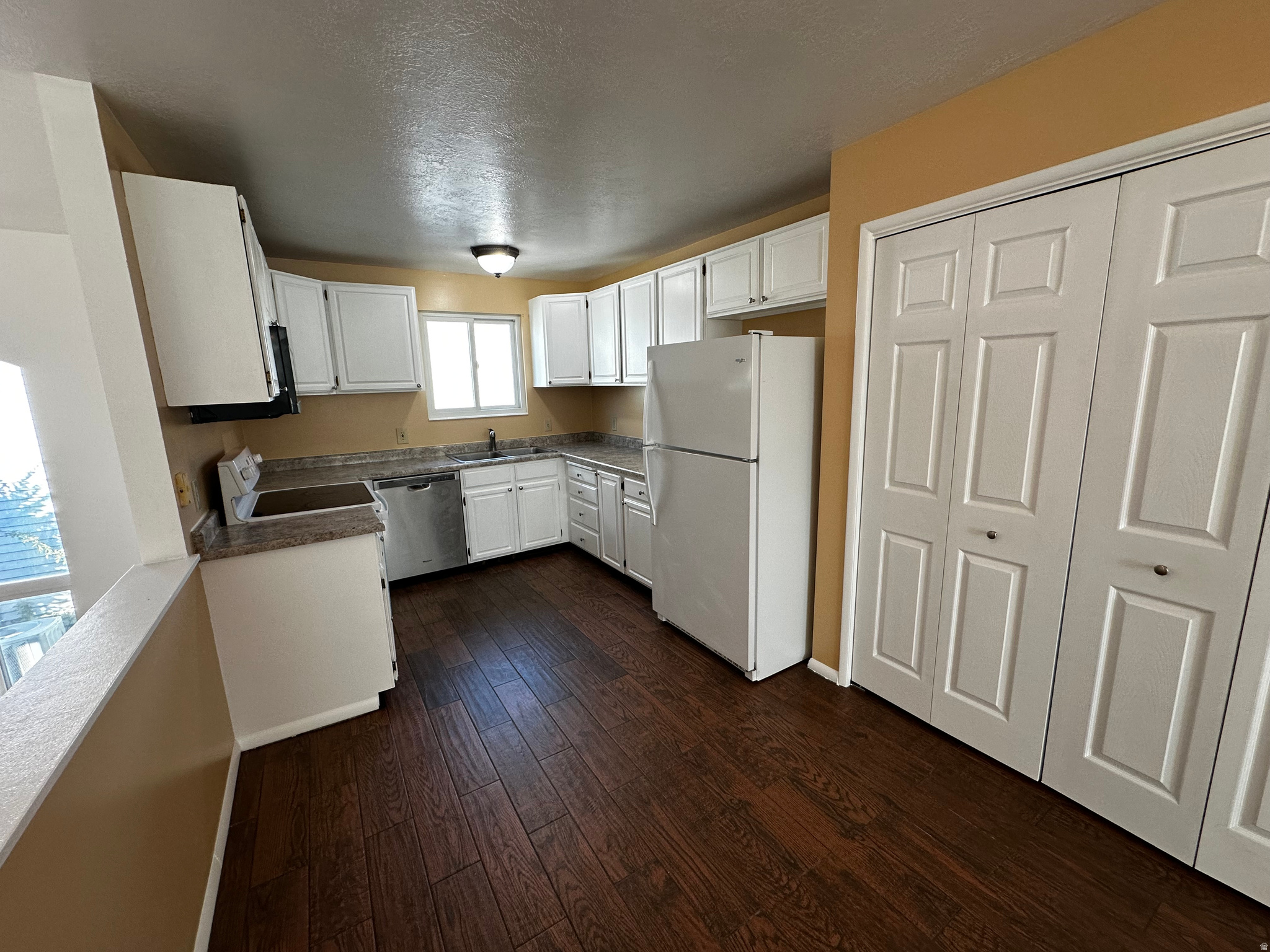 FOX SHADOW - Residential