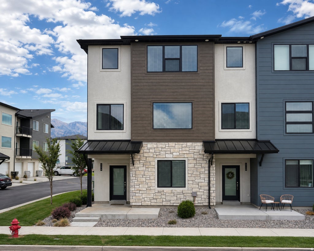 Photo of 514 S 1020 W, American Fork, UT 84003 (MLS # 2179093)