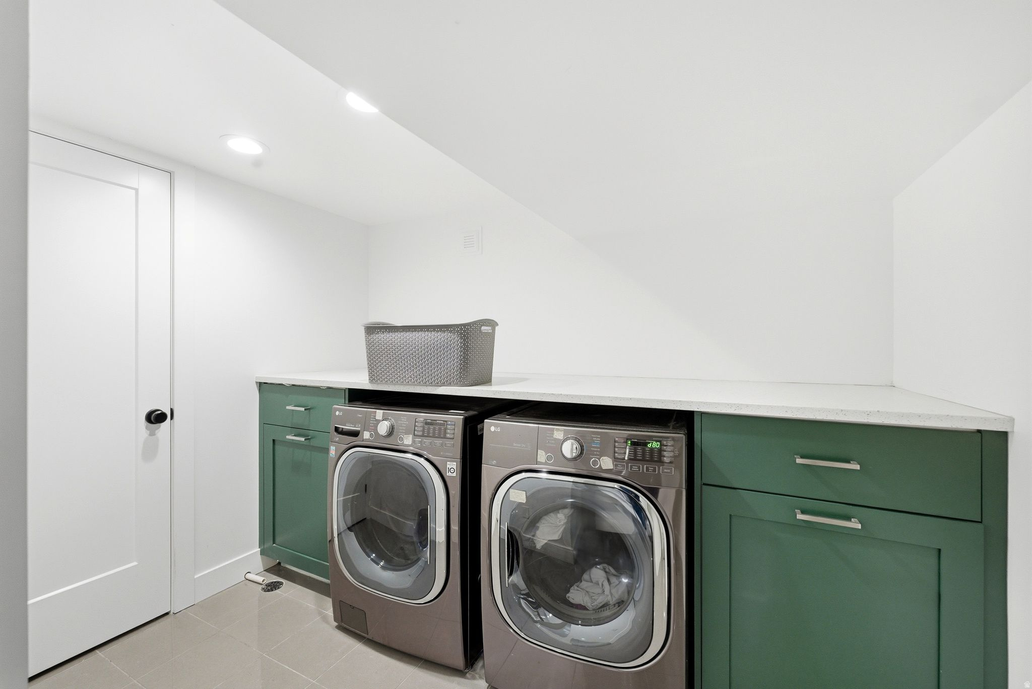 OLIVER ACRES - Residential