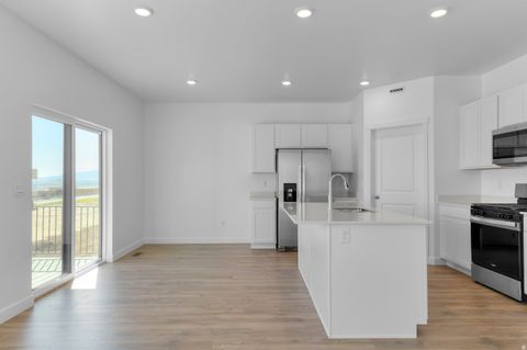 Tiny photo for 2029 N HIGH UINTAS LN E #105, Heber City, UT 84032 (MLS # 2126384)