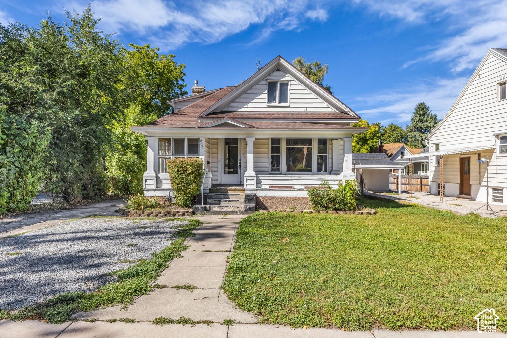 Photo of 285 N 100 E, Logan, UT 84321 (MLS # 2187473)