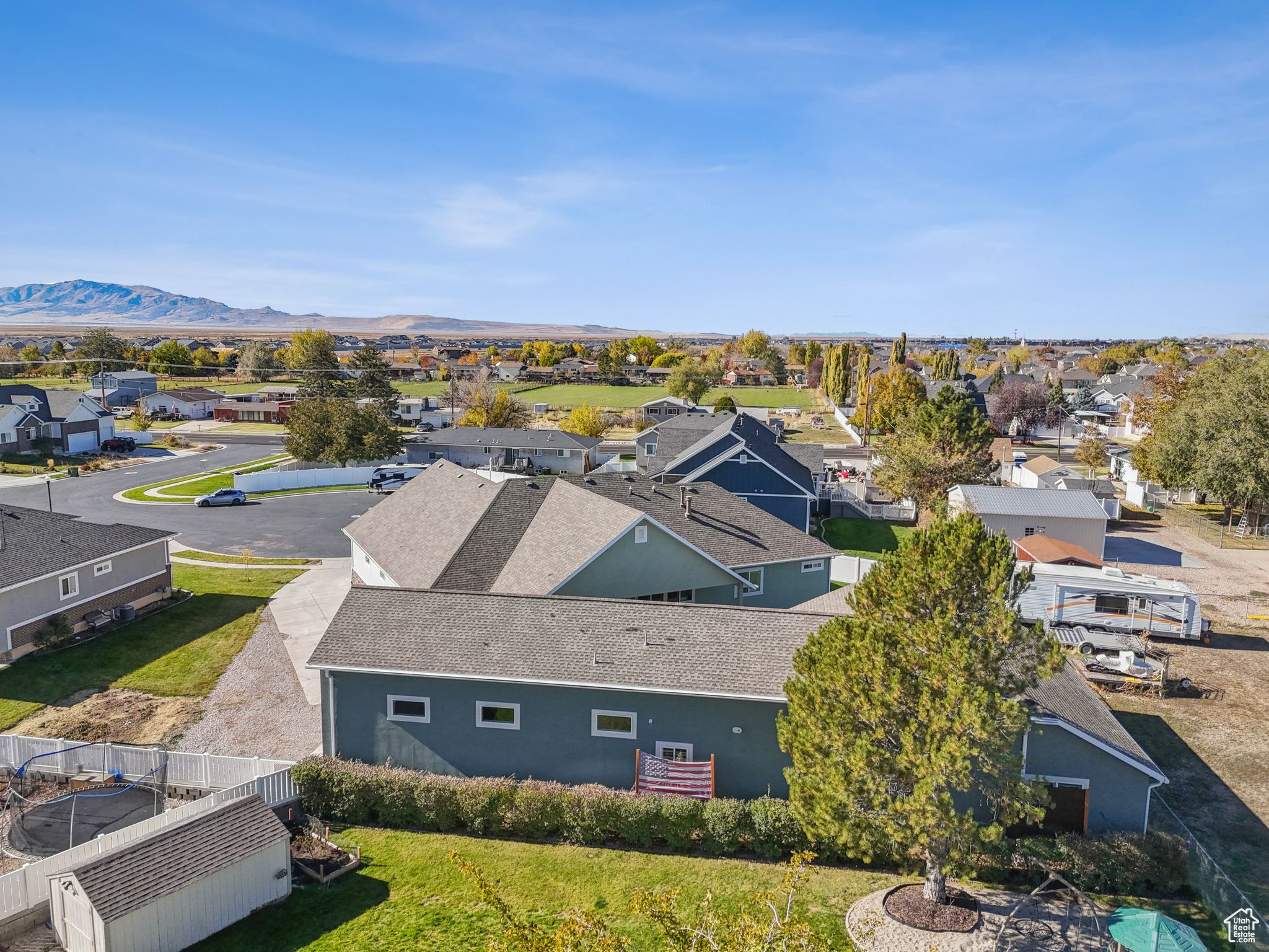 PIPER GLEN - Residential