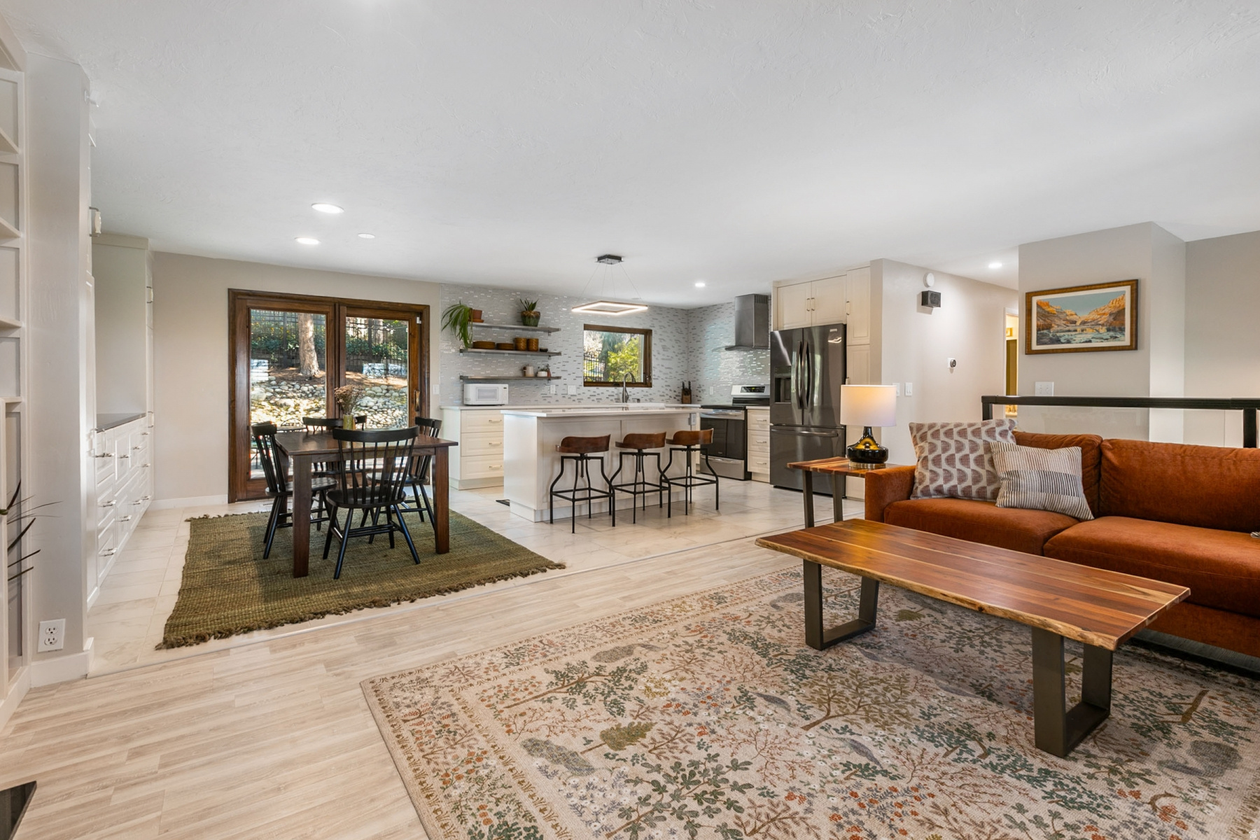 SOUTHLAND TERRACE - Residential