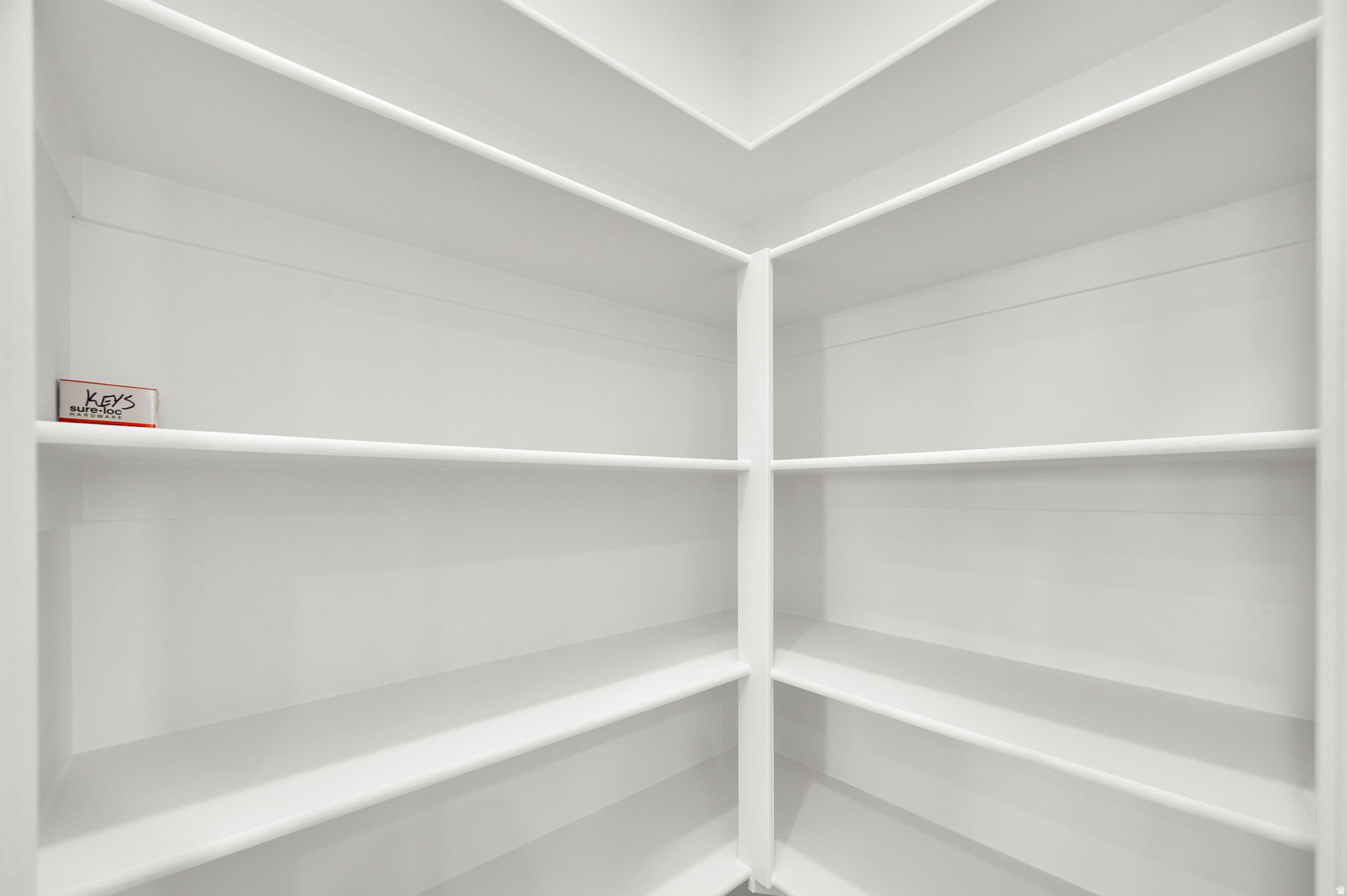 BRYLEE TOWNS - Residential