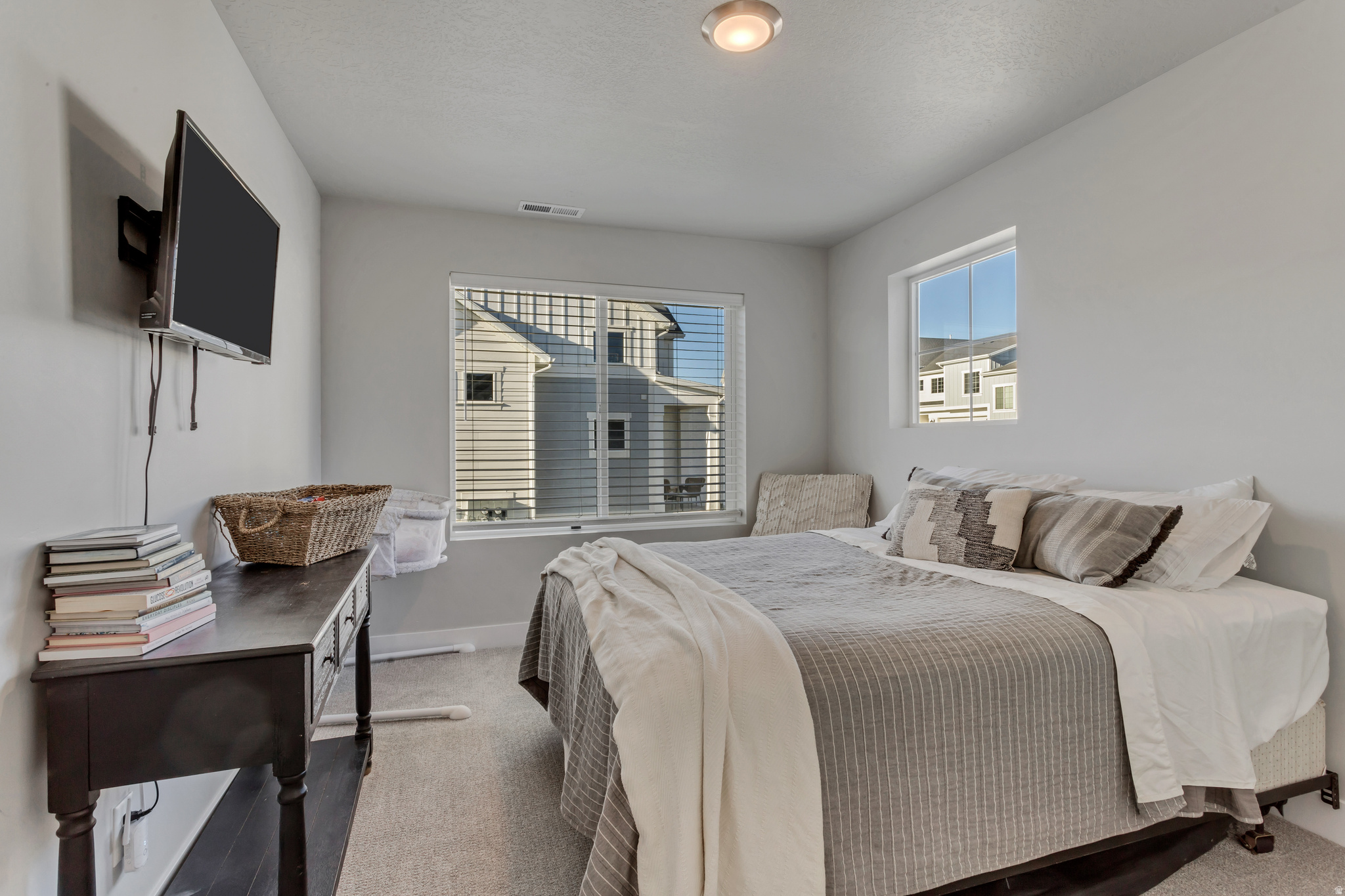 SPRING RUN TOWNHOMES - Residential