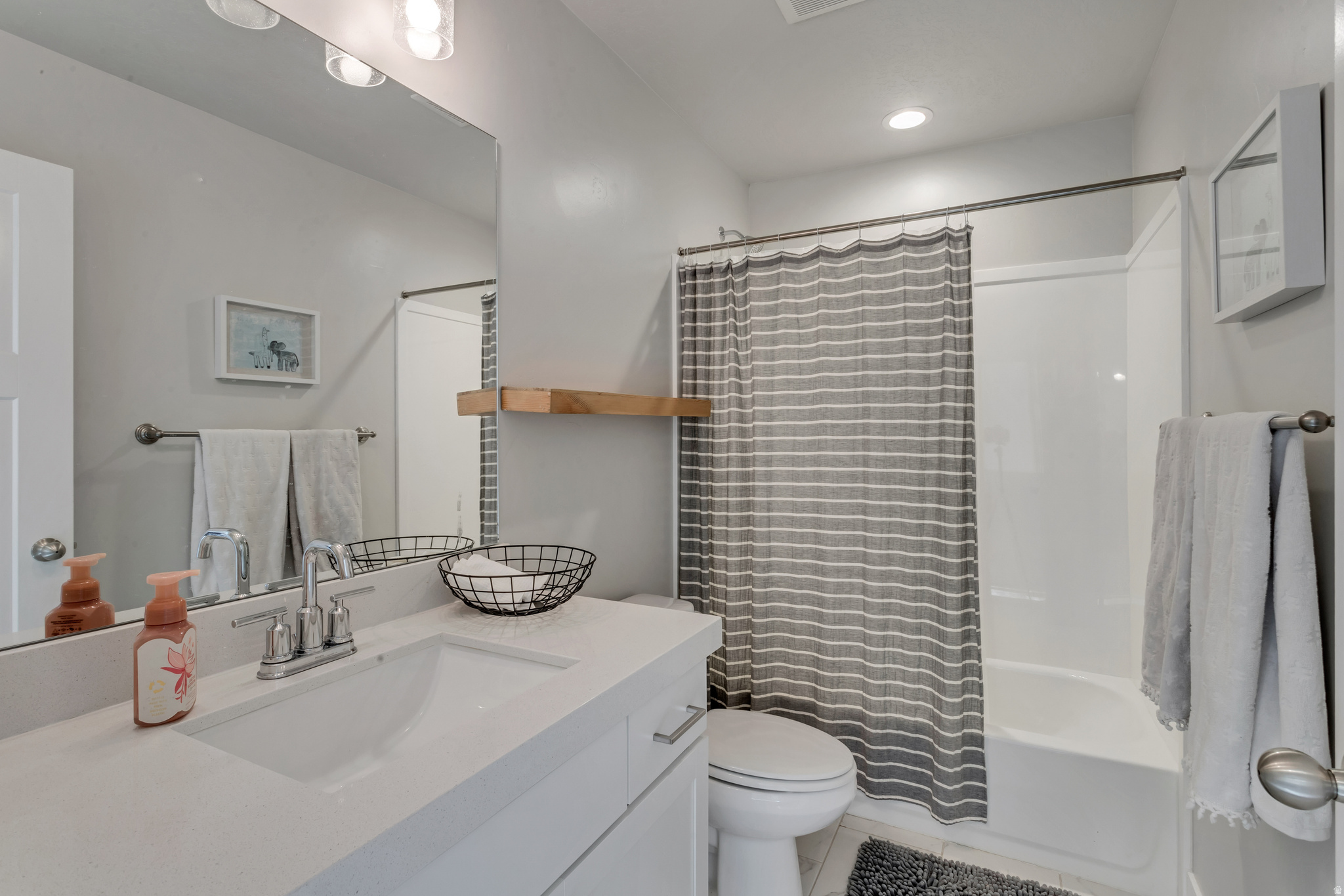 SPRING RUN TOWNHOMES - Residential