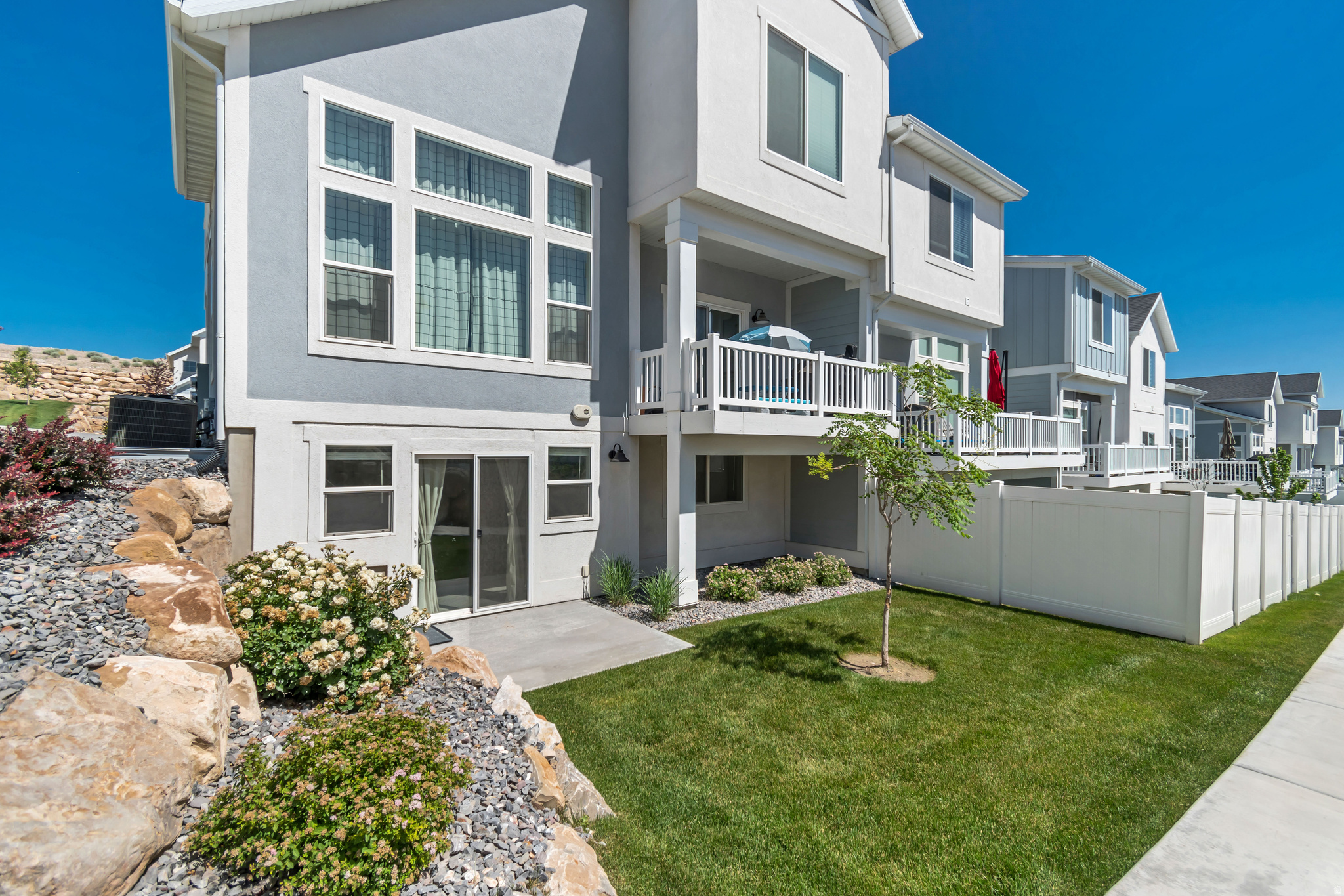 SPRING RUN TOWNHOMES - Residential
