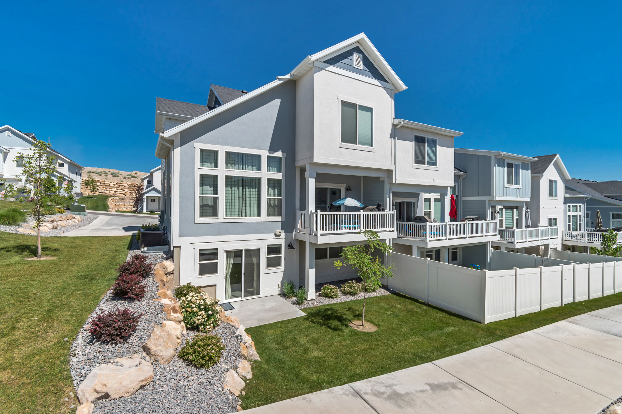 SPRING RUN TOWNHOMES - Residential