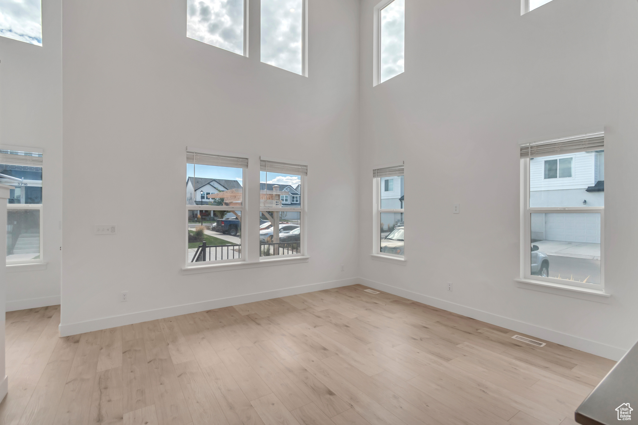 GARDNER POINT - Residential