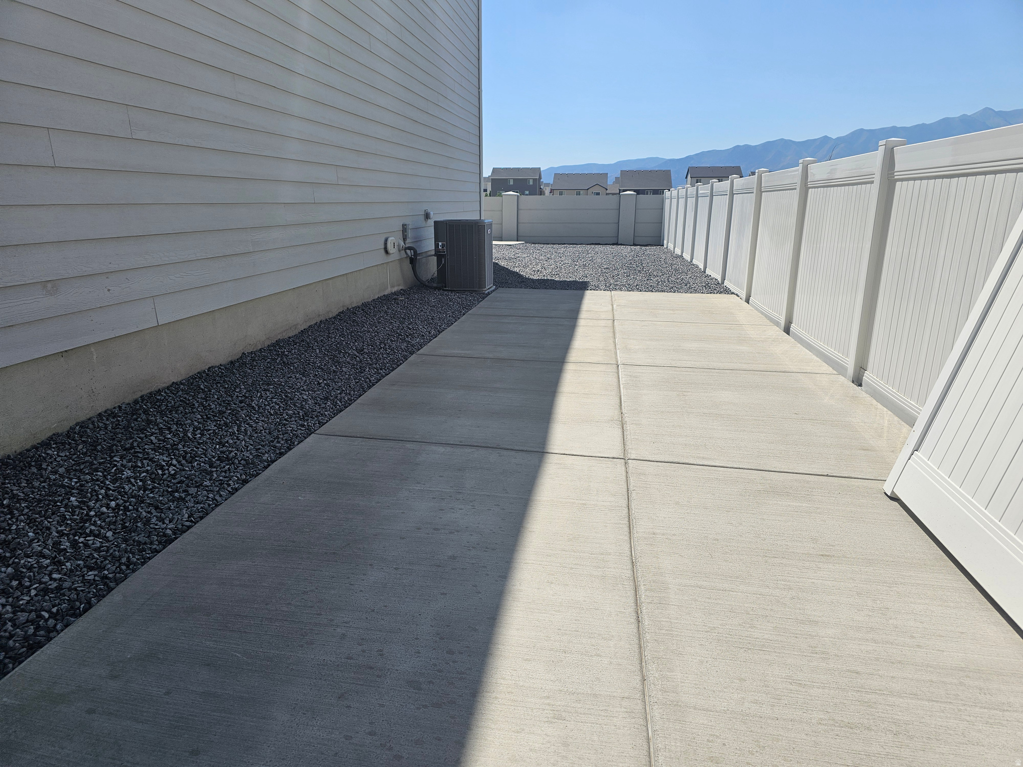 PARKWAY FIELDS - Residential