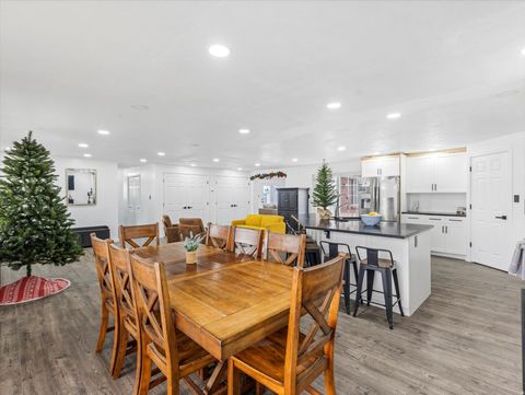 Tiny photo for 2995 E 7145 S, Cottonwood Heights, UT 84121 (MLS # 2126356)