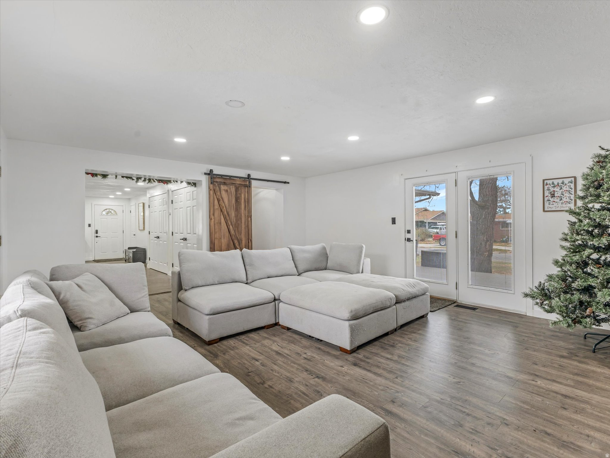 COTTONWOOD HEIGHTS S - Residential